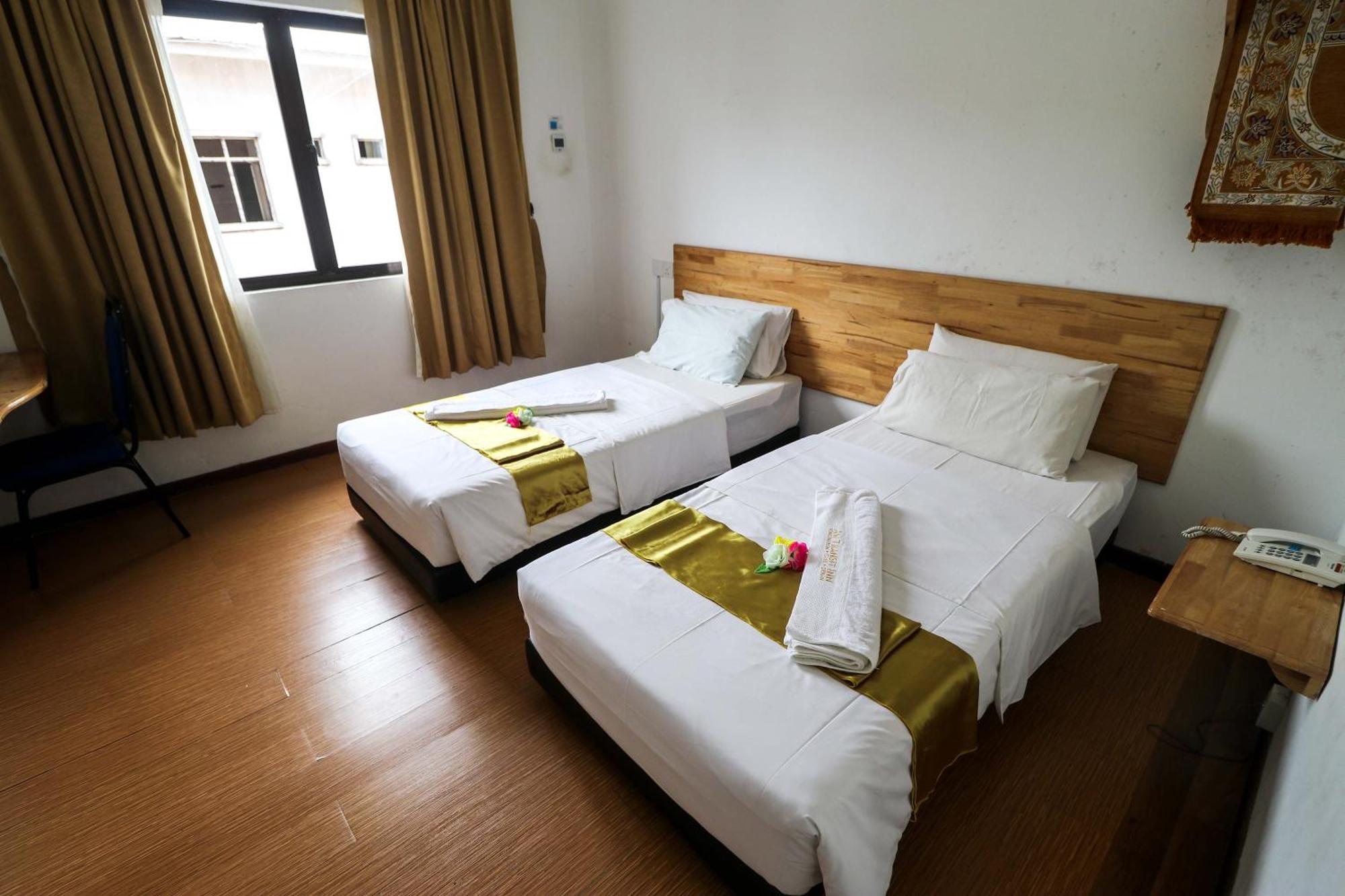 Am Transit Inn, Kuala Terengganu Exteriör bild