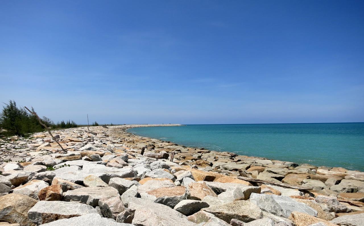 Am Transit Inn, Kuala Terengganu Exteriör bild