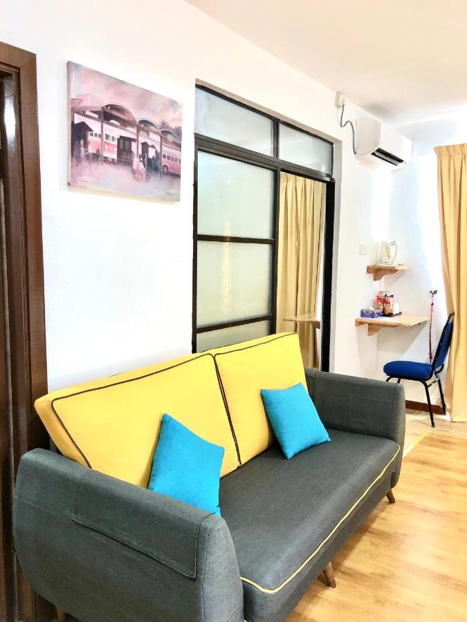 Am Transit Inn, Kuala Terengganu Exteriör bild